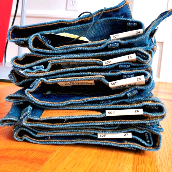 Levi’s 501 High Rise Denim Shorts Sz 25 - Picture 5 of 5